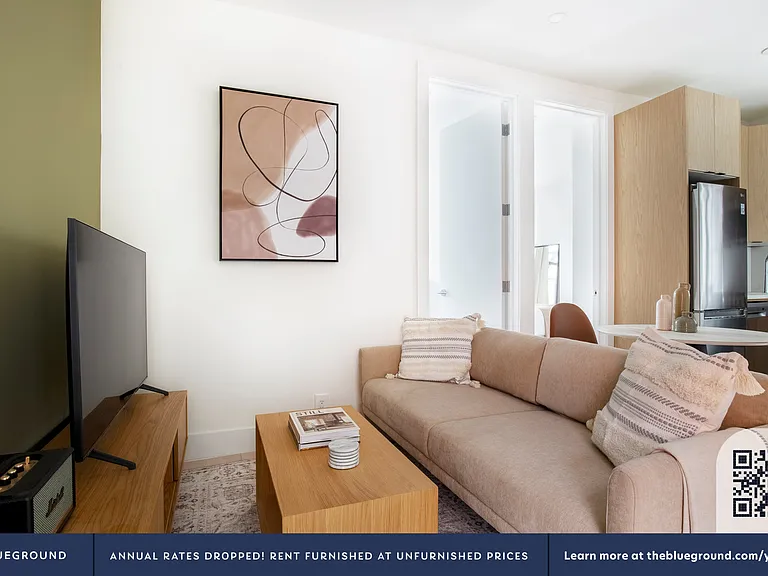 170 1st Ave #4 — Photo 3