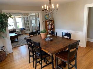 16 Fennbrook Rd, West Hartford, CT 06119