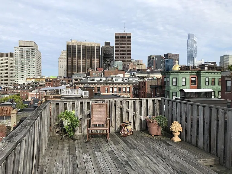 25 Revere St #5 — Photo 17