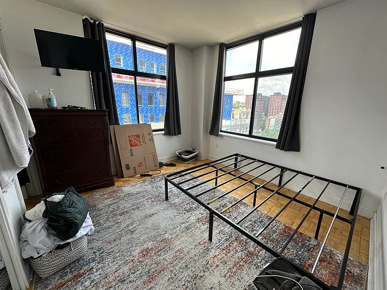 610 Newark St #9D — Photo 8