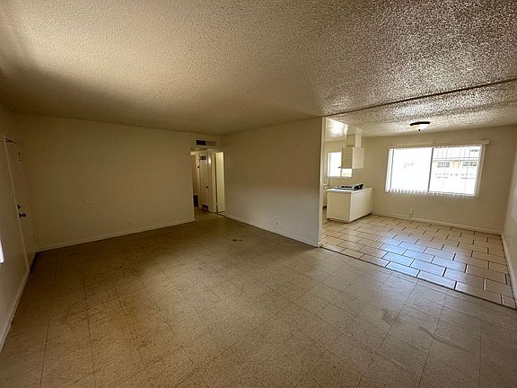 3rd image of 1415 S Central St #16