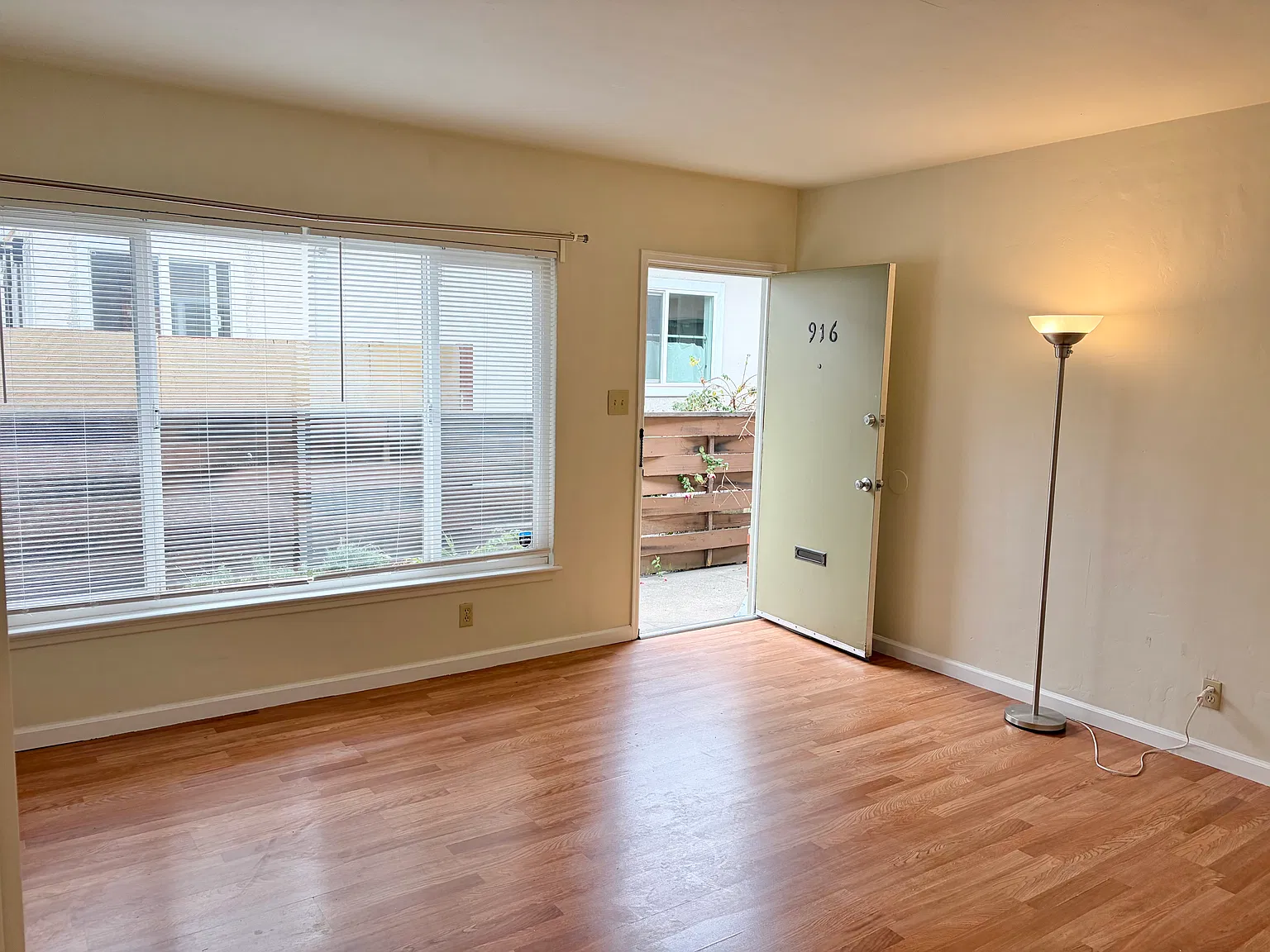 1 bed, $2,300 — Photo 4