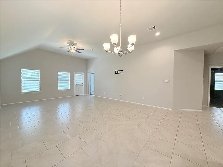 4827 San Gregorio Ln — Photo 10
