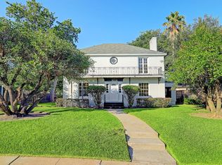 3215 Parkwood Dr, Houston, TX 77021