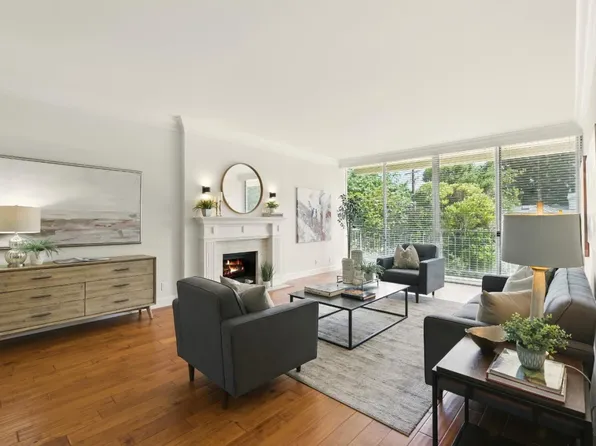 1330 University Dr APT 25, Menlo Park, CA 94025