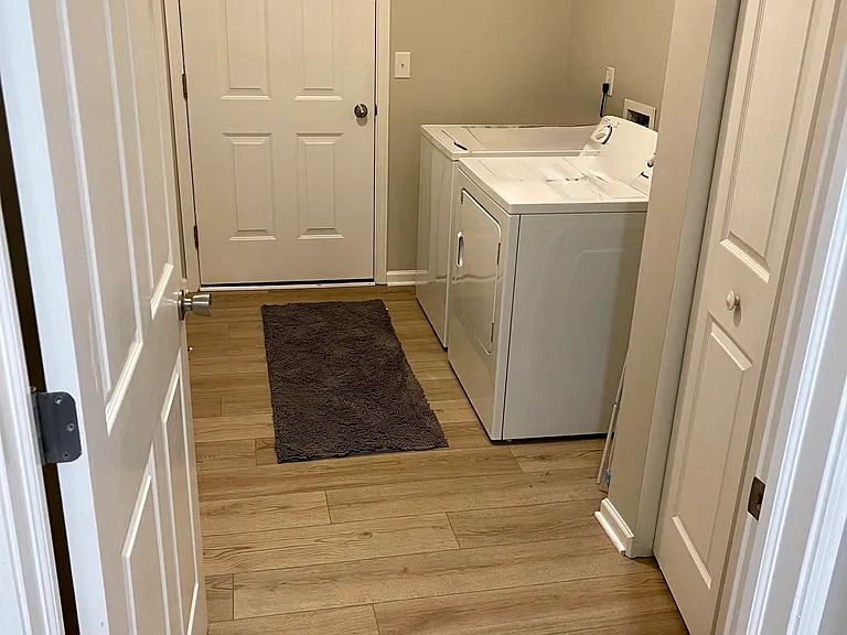 12175 Bubbling Brook Dr #300 — Photo 11