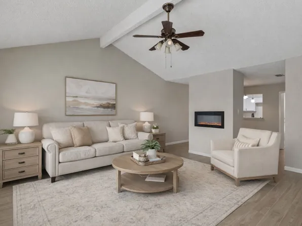 3002 Penny Ln, Euless, TX 76039