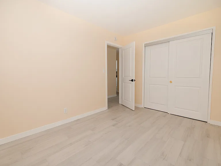 17561 Jefferson Ln #A — Photo 15