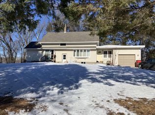 34482 Polk St NE, Cambridge, MN 55008