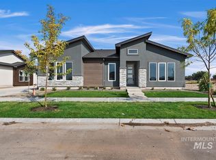 8489 W Meltwater Ln, Eagle, ID 83616