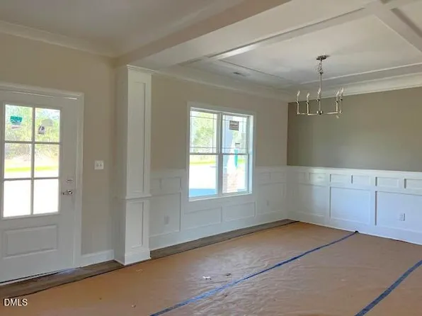 205 Big Pine Rd, Clayton, NC 27520