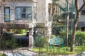 2 bed, 1.0 bath, 854 sqft, $1,850 — Photo 2