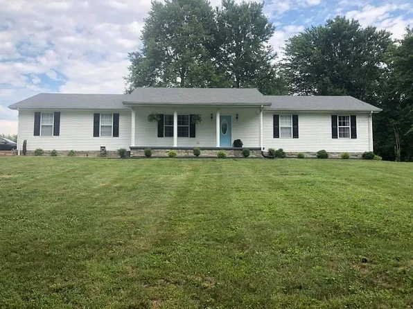 16 Frances St, Russell Springs, KY 42642