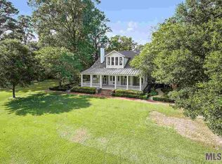 9592 Sewell St, Saint Francisville, LA 70775