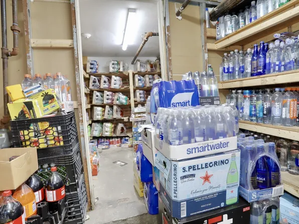 400 Jefferson Street image 7 of 12