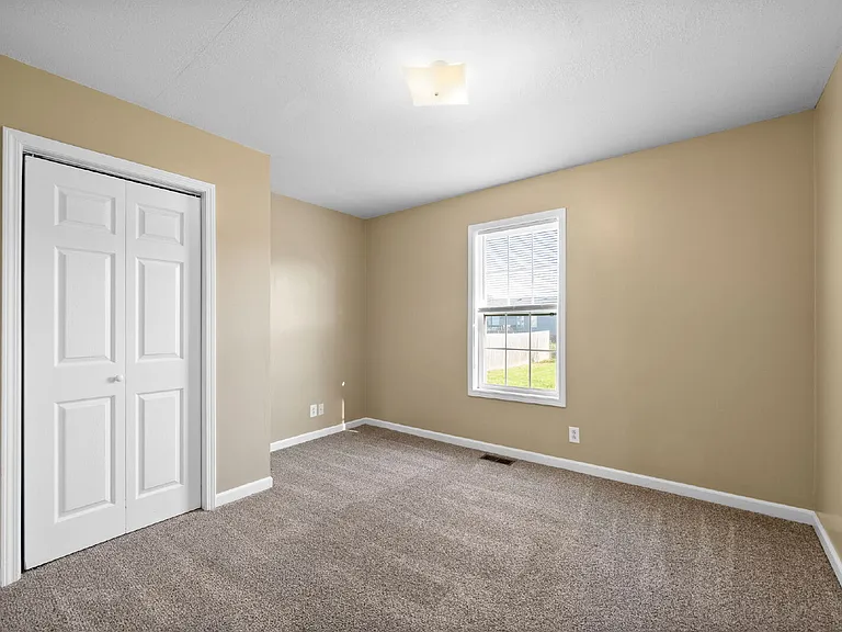 521 Gainey Dr — Photo 22