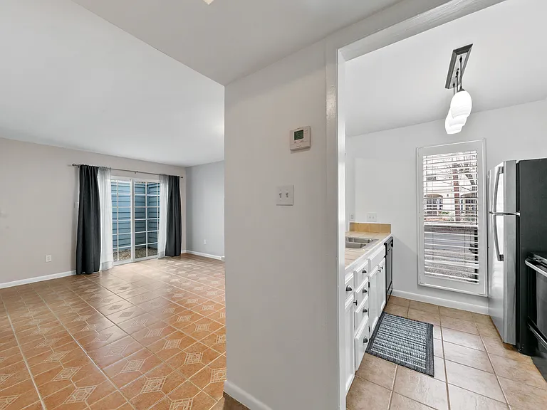 701 Rosedale St #H — Photo 7