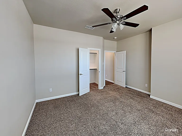 2606 Lavender Ln — Photo 14