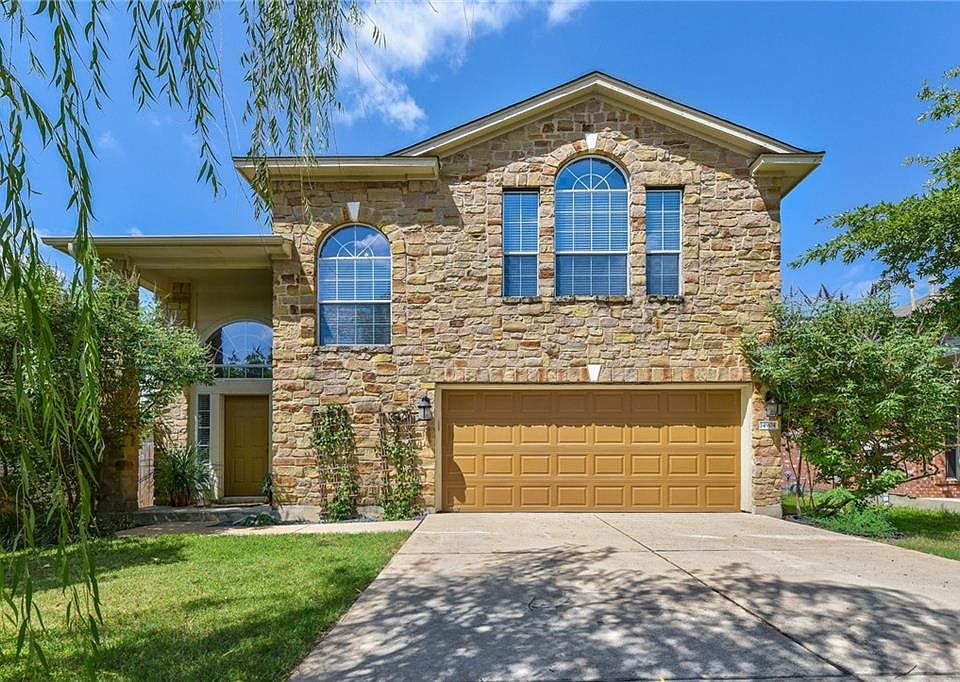 1st image of 14904 Mistletoe Heights Dr