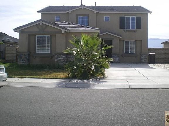 2nd image of 85565 Avenida Maria