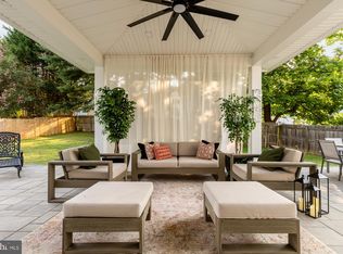 18330 Winter Park Ct, Gaithersburg, MD 20879
