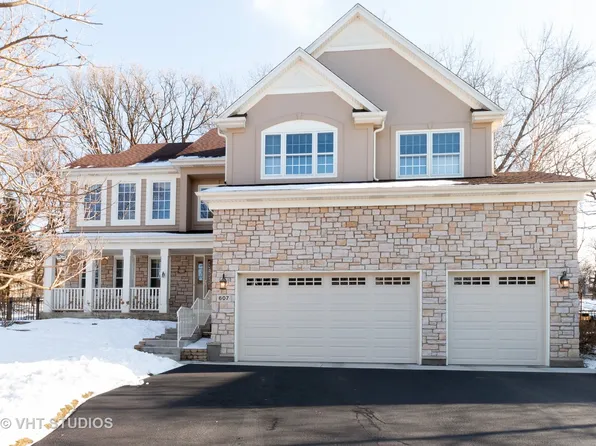 607 Barberry Trl, Fox River Grove, IL 60021