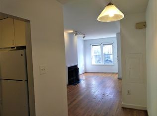 630 4th St NE #2, Washington, DC 20002