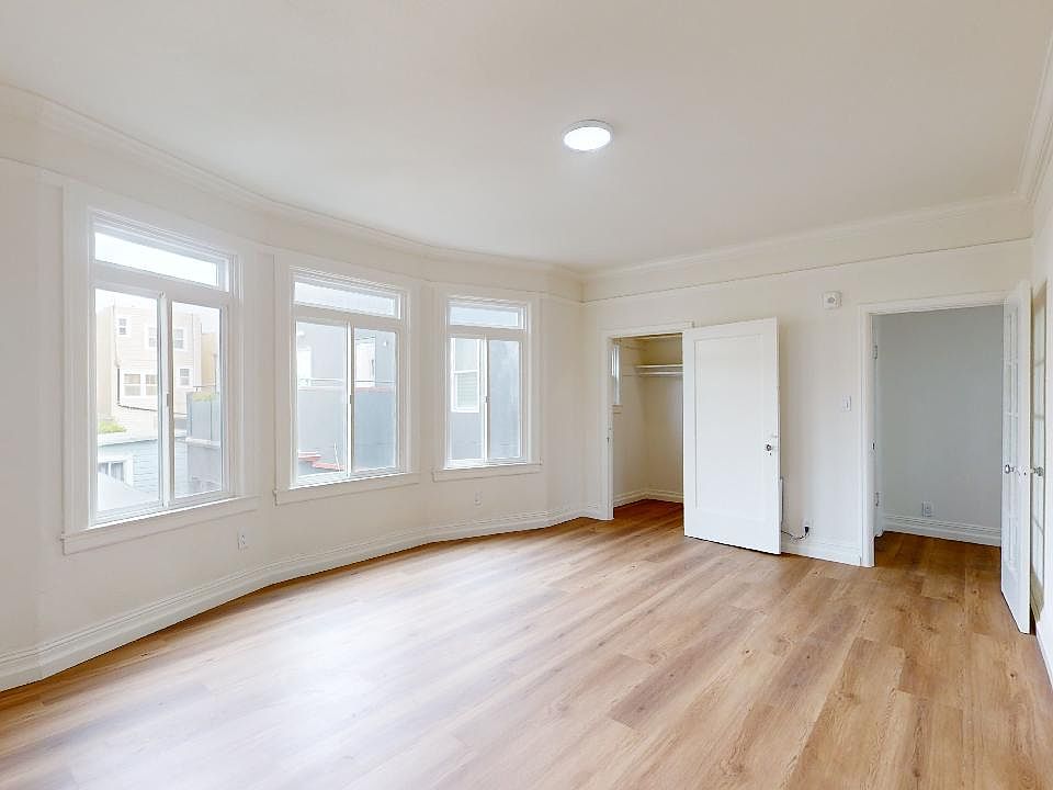1st image of 464 43rd Ave APT 206