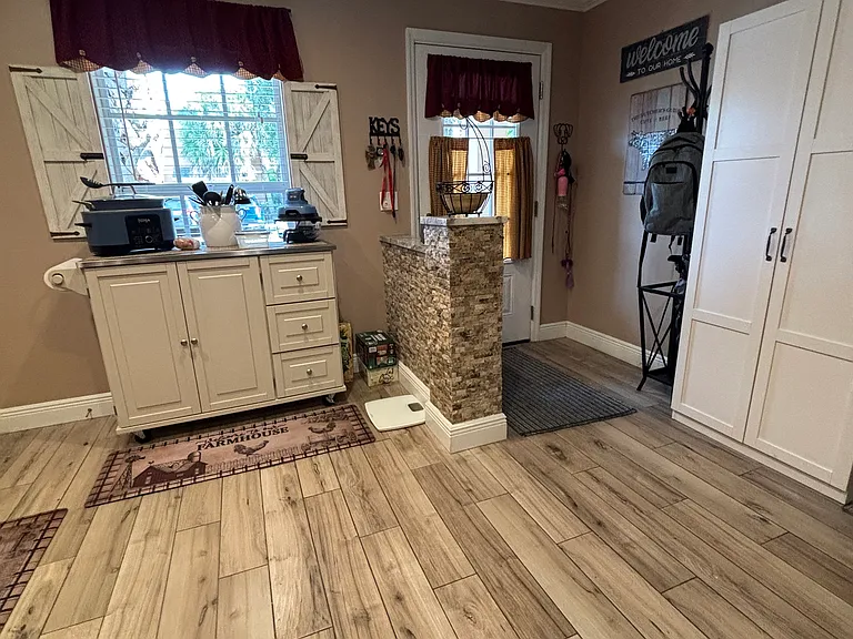 5182 Beckton Rd #5182 — Photo 3