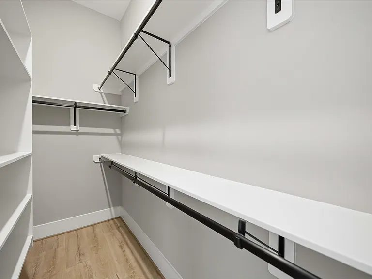 4013 Griggs Rd #B — Photo 24