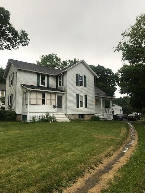 1st image of 2576 East St