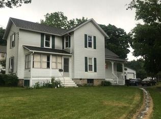 2576 East St, Canandaigua, NY 14424