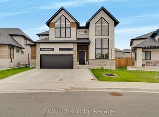 923 Stonecliffe Walk #5, Kitchener, ON N2P0K5