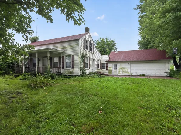 22305 N Blue Ridge Rd, Chillicothe, IL 61523