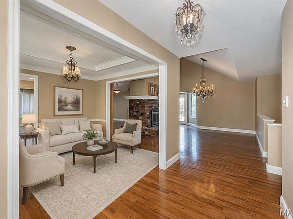 5th image of 159 Spring Oaks Dr