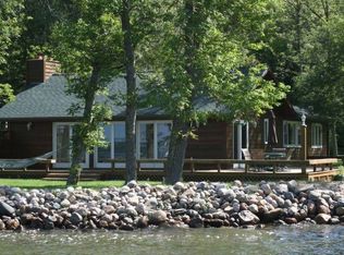 11818 Ravenswood Beach Rd, Detroit Lakes, MN 56501