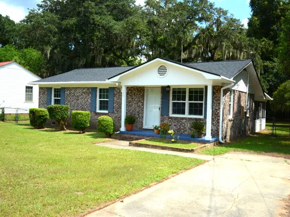 329 Bayview Ave., Georgetown, SC 29440