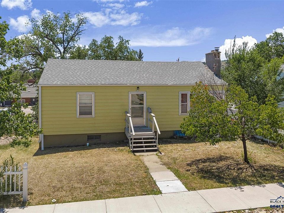 1st image of 611 Saint Patrick St
