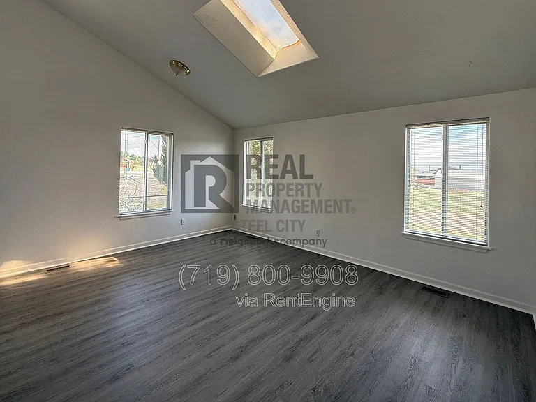 230 W Elbow Dr #228 — Photo 8