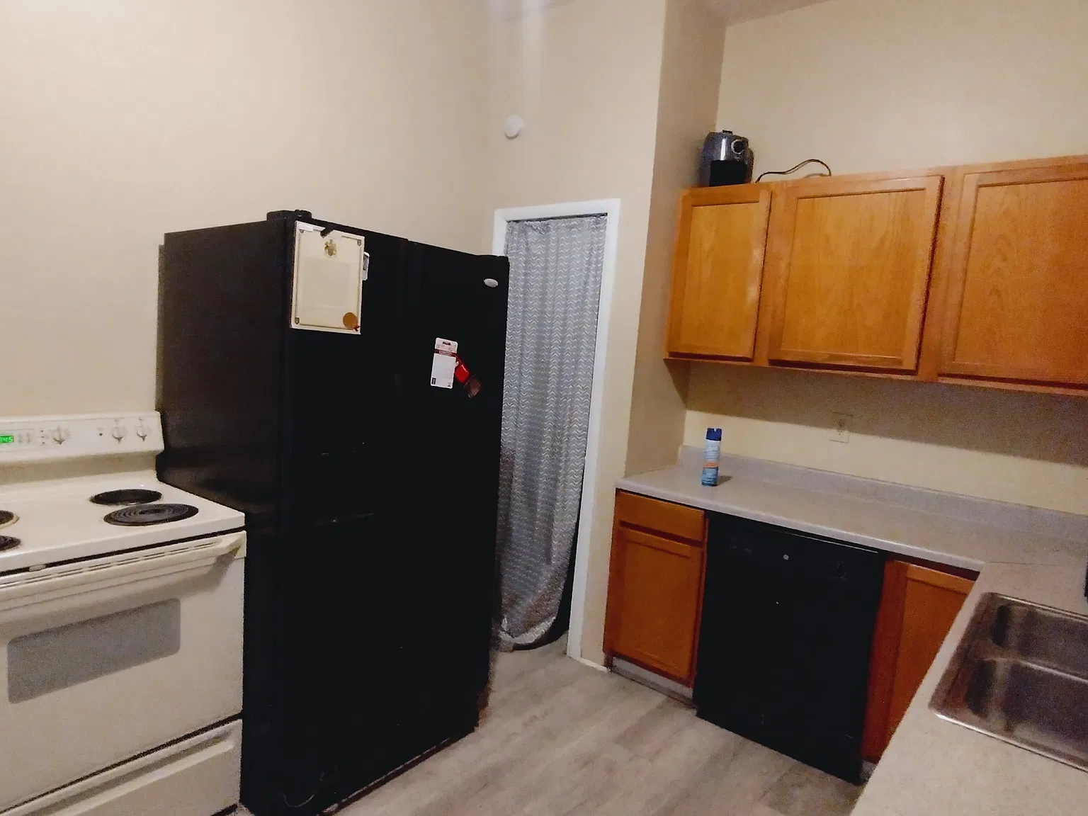307 Emming Street — Photo 3