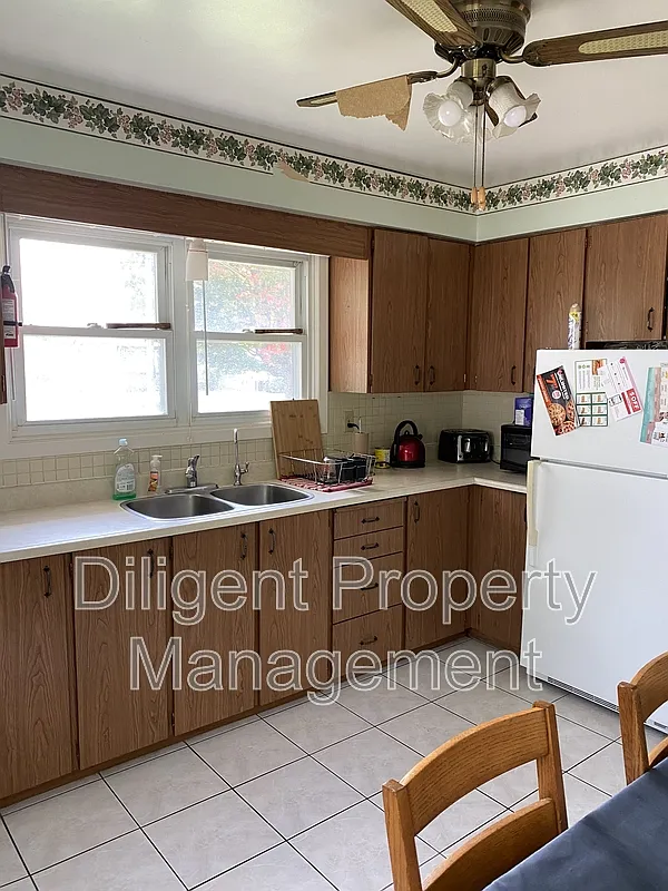 2 bed, 2.0 bath, $650 — Photo 3
