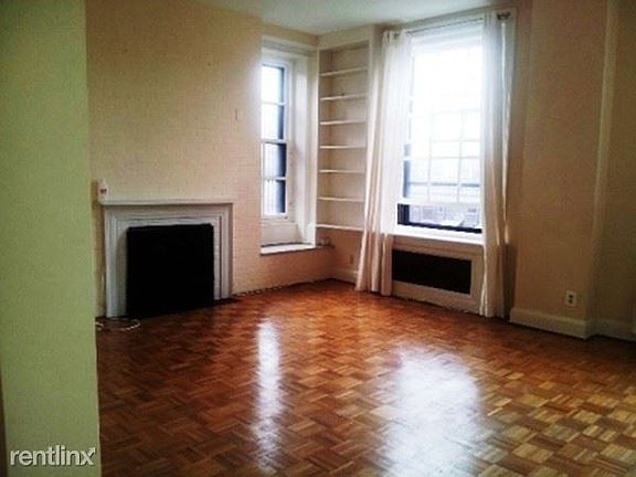 8 Gloucester St. #10 Boston (Back Bay) Unit Photo 2