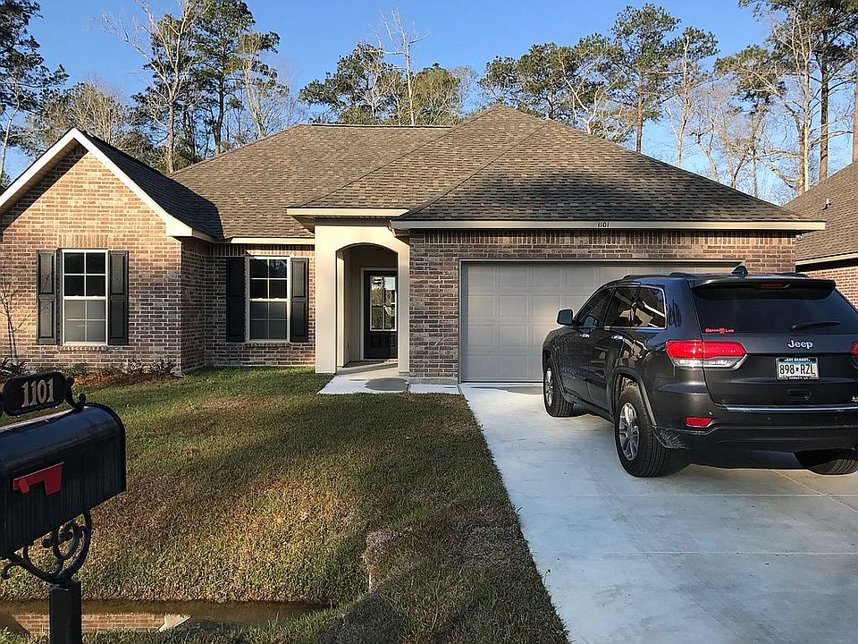 1st image of 1101 Berkshire Dr