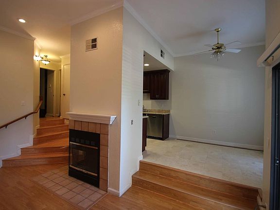 4th image of 1651 Branham Park Ct