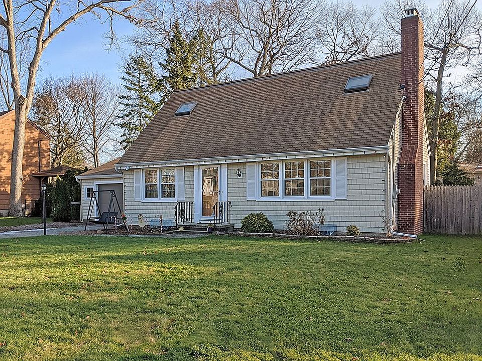 1st image of 12 Columbus Ave