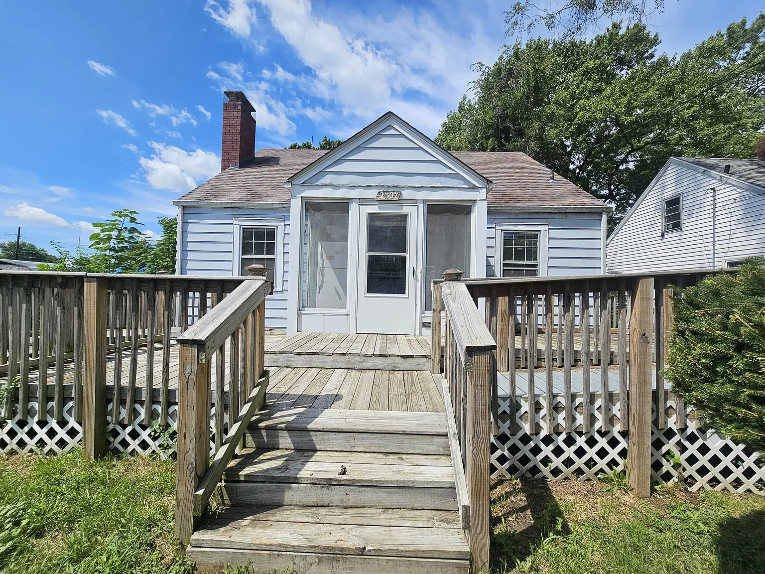 3 bed, 1.5 bath, 2150 sqft, $1,500 — Photo 2