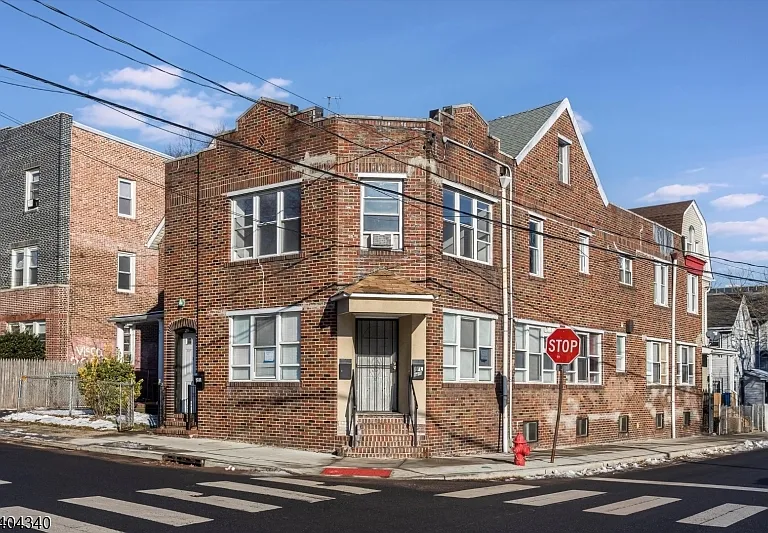 29 William St — Photo 19