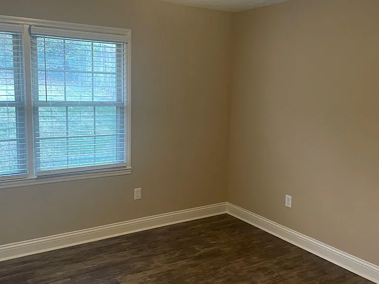845 Overview Dr — Photo 15