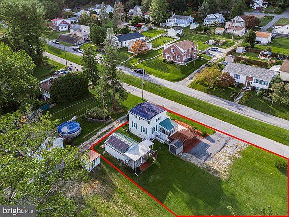 4th image of 1706 Liggett Ave