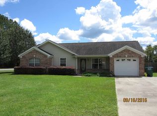 5 Meadowlark Dr, Crawfordville, FL 32327
